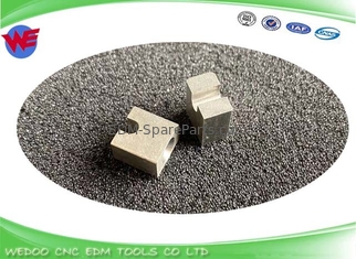 A290-8120-Z782 エレクトロードホルダー ファヌックEDM パーツ 10*10*6mm