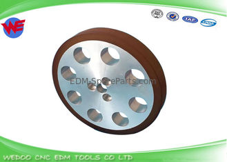 Charmilles EDMの予備品のローラーWrie EDM 160*22mmのための130002082ピンチ ローラー