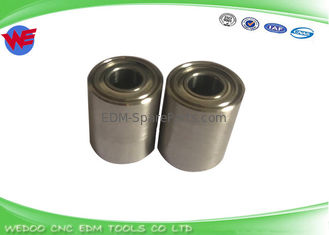 M493 X261D421H01 DU95000のピンチ ローラー セットの三菱EDM部品Ø 18 X Ø10 X 21mm