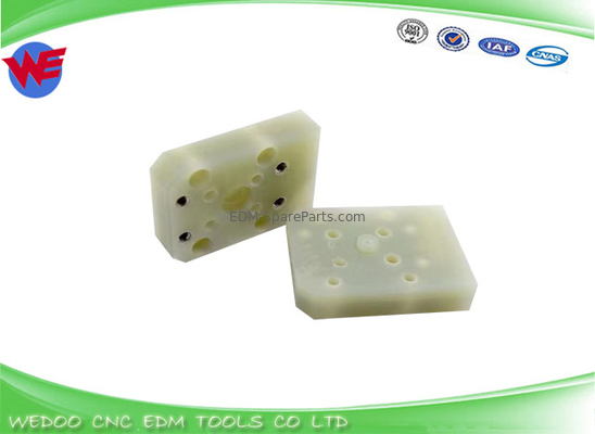F322 下ジェットブロック隔離板 Fanuc EDM部品 56x40x13 A290-8119-X764