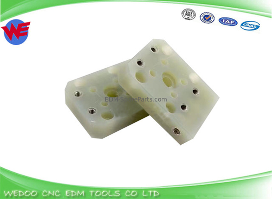 F322 下ジェットブロック隔離板 Fanuc EDM部品 56x40x13 A290-8119-X764