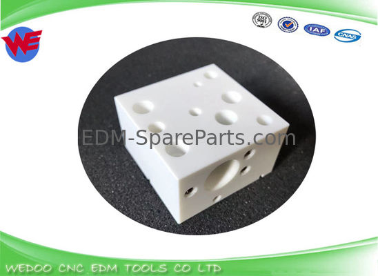 333014043 333017385 ガイドインターフェースホルダー Agie Charmilles EDMパーツ 333017384