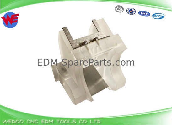 X052B449G52 DT39100 FA20の管EDMの予備品の三菱カバー