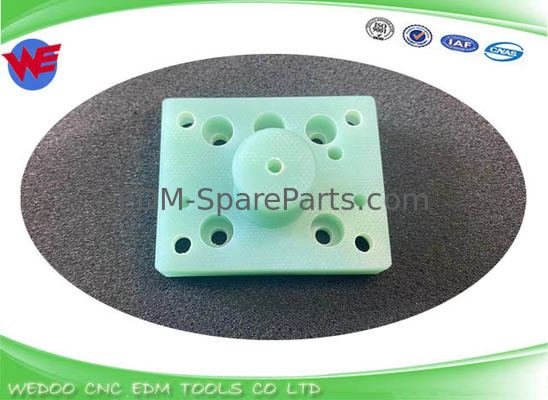 A290-8130-X763 ファヌック 隔離器 EDM 部品 下ジェットブロック 54*43*10*26MM a-Bシリーズ