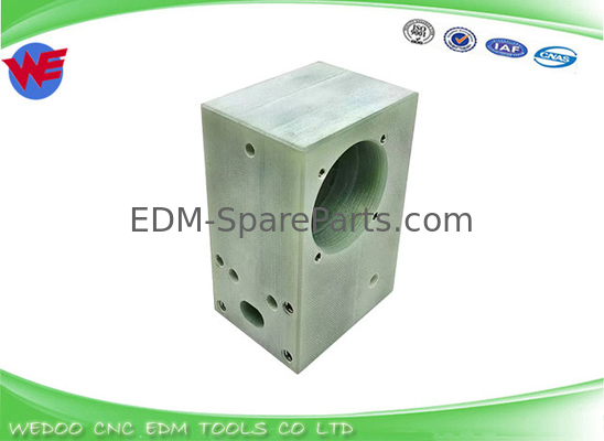 20EC090A101=2 隔離器ヘッドプレートブロック マキノEDM 120*80*65mm