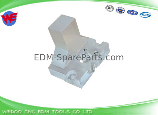 A290-8119-Z783 Fanuc EDM アクリルシリンダーベース シリンダーベース 42*43*29.6MM