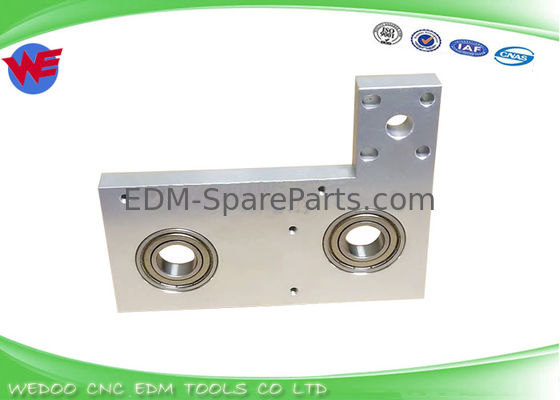 SS 材料 DWC ファヌックワイヤ EDM 磨き部品 A290-8119-X384 軸承プレート 135*108MM