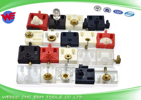 再利用可能なノズル 黒色透明 50*50mm 55*55mm 60*60mm EDM 機械部品