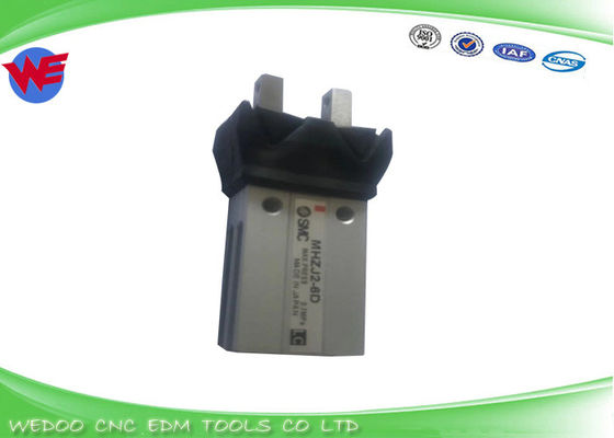 FANUC サイリンダーグリッパー コンプリート A290-8112-V607/STD MHZJ2-6D パネウマティック・サイリンド